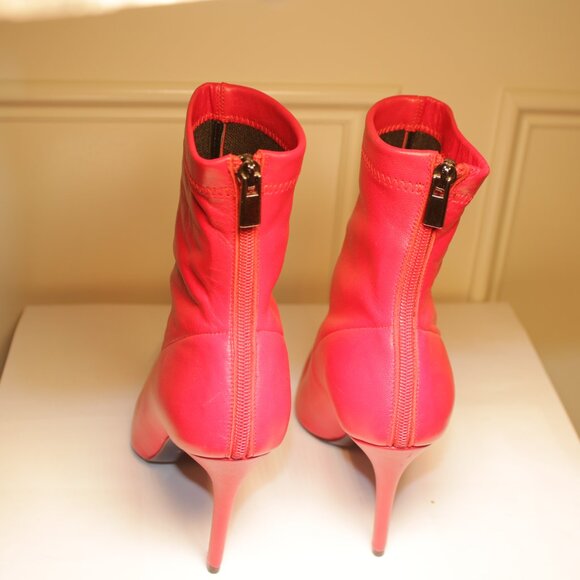 Barney's New York RED 3.5 inch leather Boots size 38.5 - Picture 3 of 6